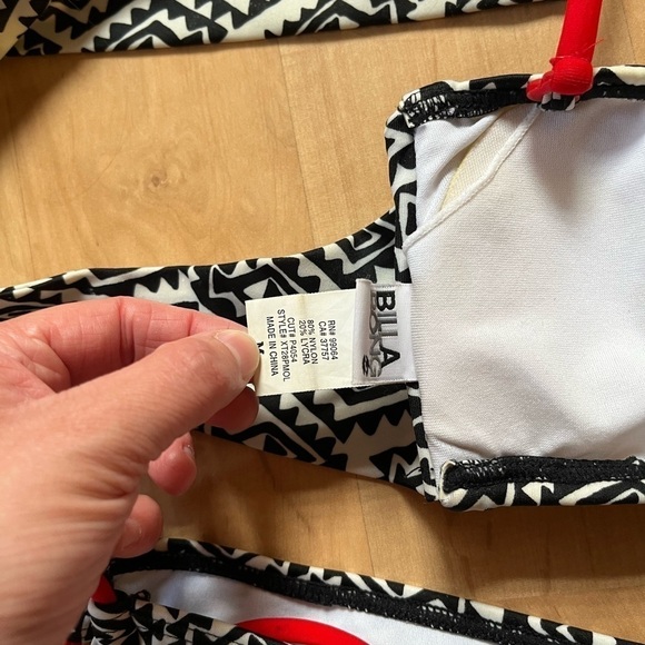 Billabong Batik Print Halter Neck Bikini, size M, Black/White/Red - Picture 2 of 4